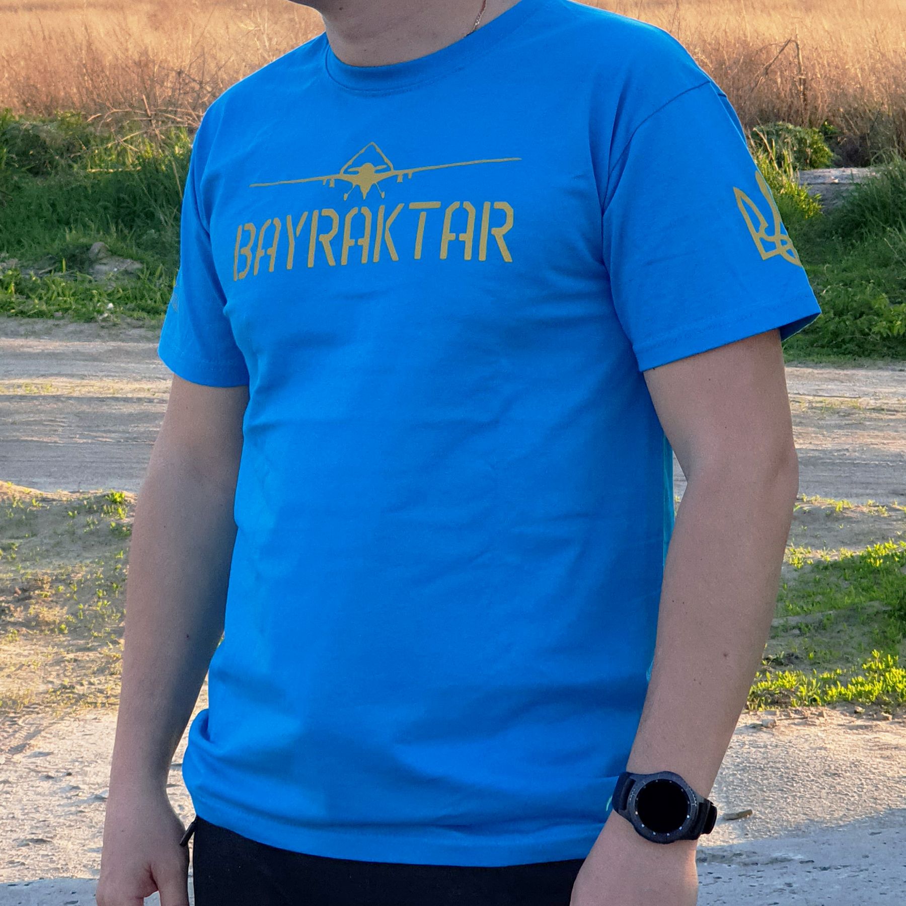 Футболка мужская линейки "BAYRAKTAR" голубая L